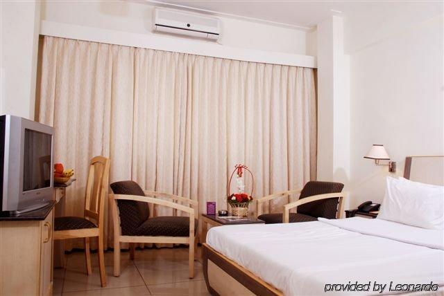 Hotel Komfort Terraces Bangalore Bilik gambar